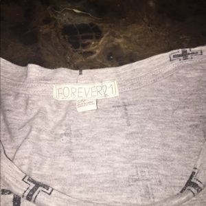 🌟Forever 21 T-shirt🌟